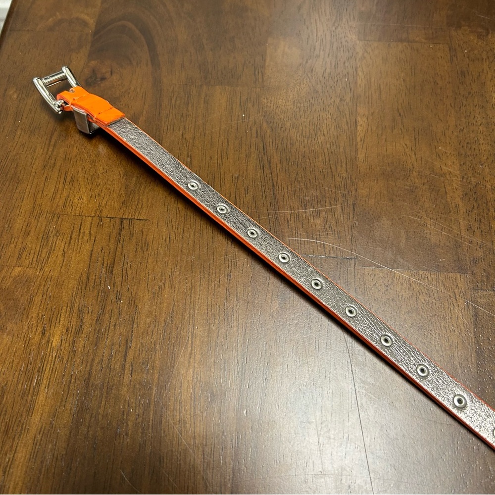 MICHEAL KORS Orange belt with silver studs 5 holes 1/2 inch thick Size S - Picture 6 of 9